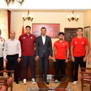 bilecikli genc sporcular kaymakami ziyaret etti UyWWdKjE