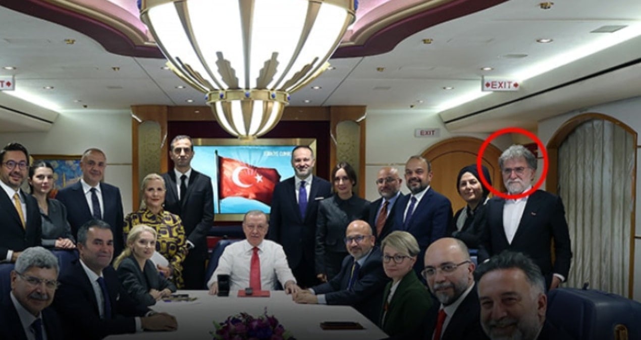 ahmet hakan ve faruk bildirici birbirine girdi ucakta siparis soru kavgasi 7k1d7aTb