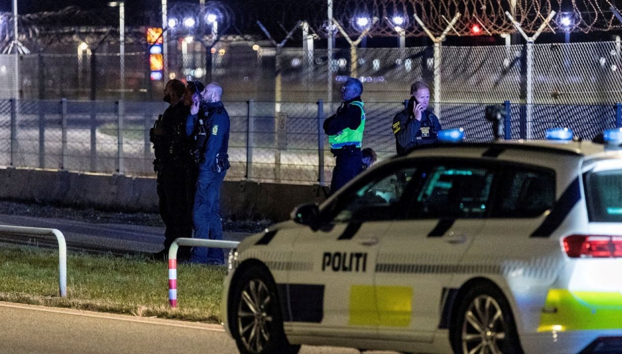 danimarkada drone alarmiaalborg hava trafigine kapatildi 7Ax6W4pX