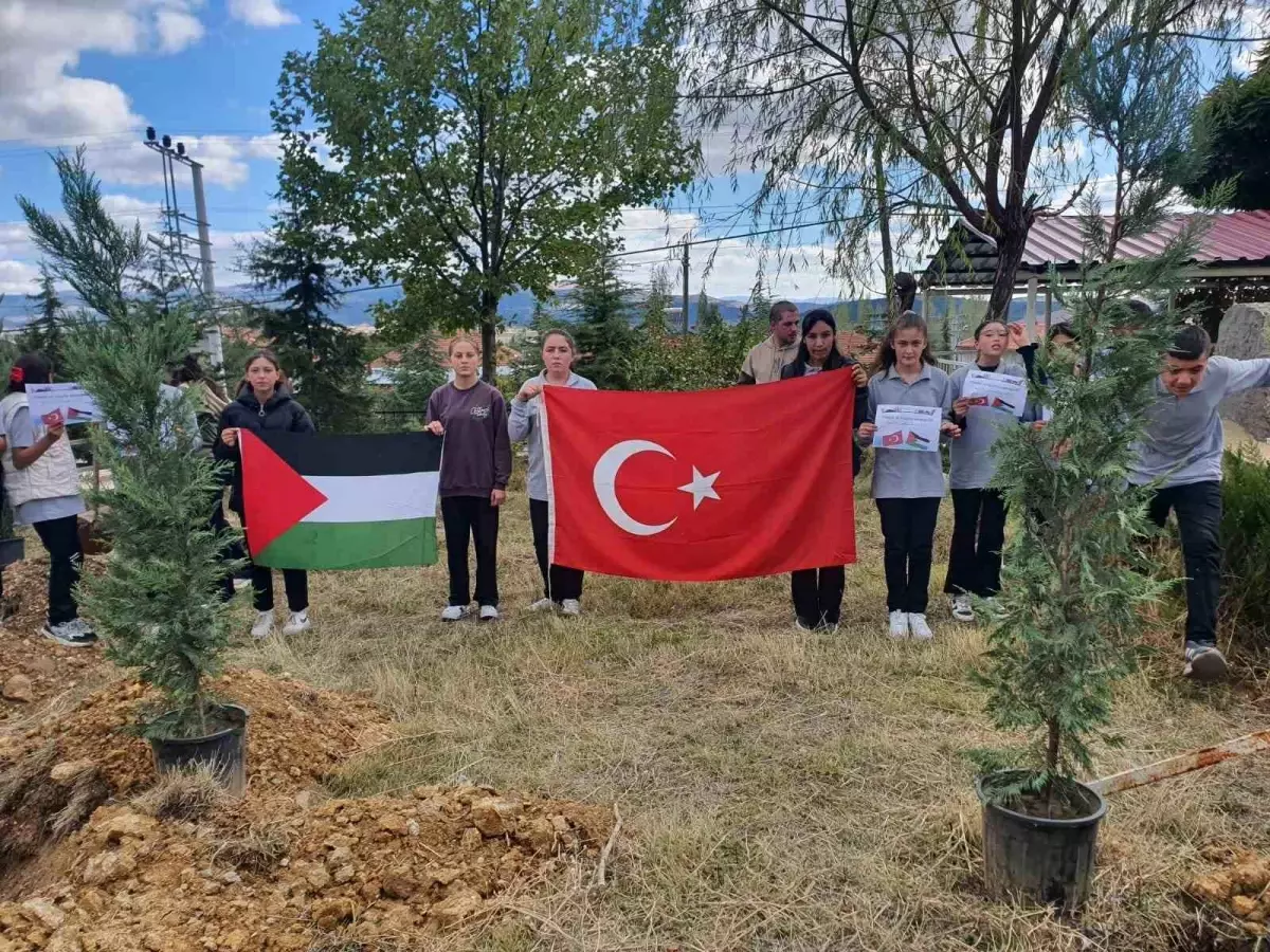 akharim ortaokulundan gazze icin baris bahcesi sa3ZFvzq