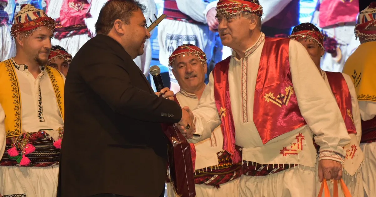 manisada balikesir ruzgari RSmsRc4x