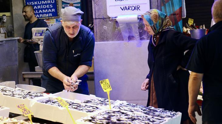 trabzonda hamsinin kilosu 200 tl hJ4yncRd