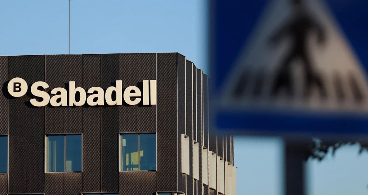 turkun basinda oldugu avrupali dev bankanin planlari suya dustu unlu bankayi satin alamadilar BObGLWDi.jpg