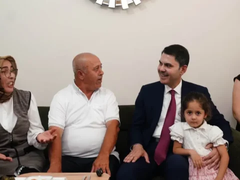 Bakan kurum biz o zor gunleri birlikte atlattik RkWuBXjI