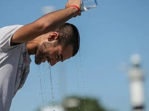 Istanbula yeni sicak hava dalgasi geliyor iste o tarih mmAOBdSv